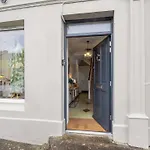 Market Street Apartment,