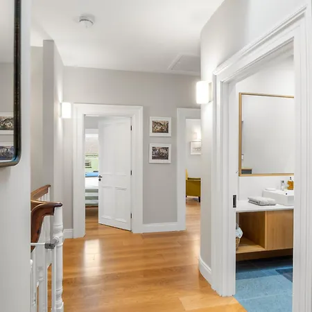 Apartament Market Street Apartment,